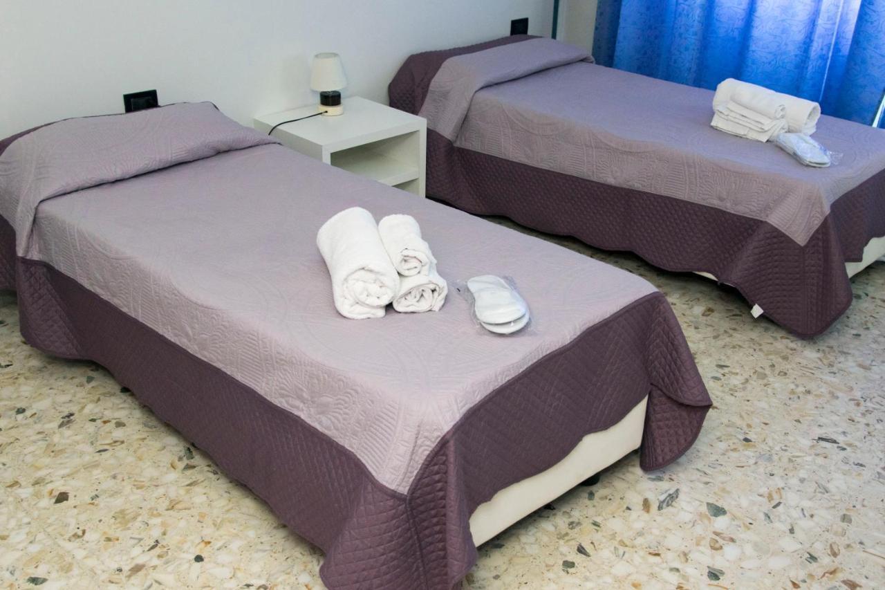 Alex & Lorenz Hotel Torvaianica Dış mekan fotoğraf